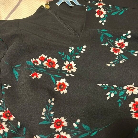 Draper James Black Floral Dress - Sz 2 - Picture 5 of 5